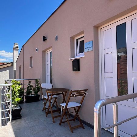 Apartman Scepanovic Niksic ภายนอก รูปภาพ