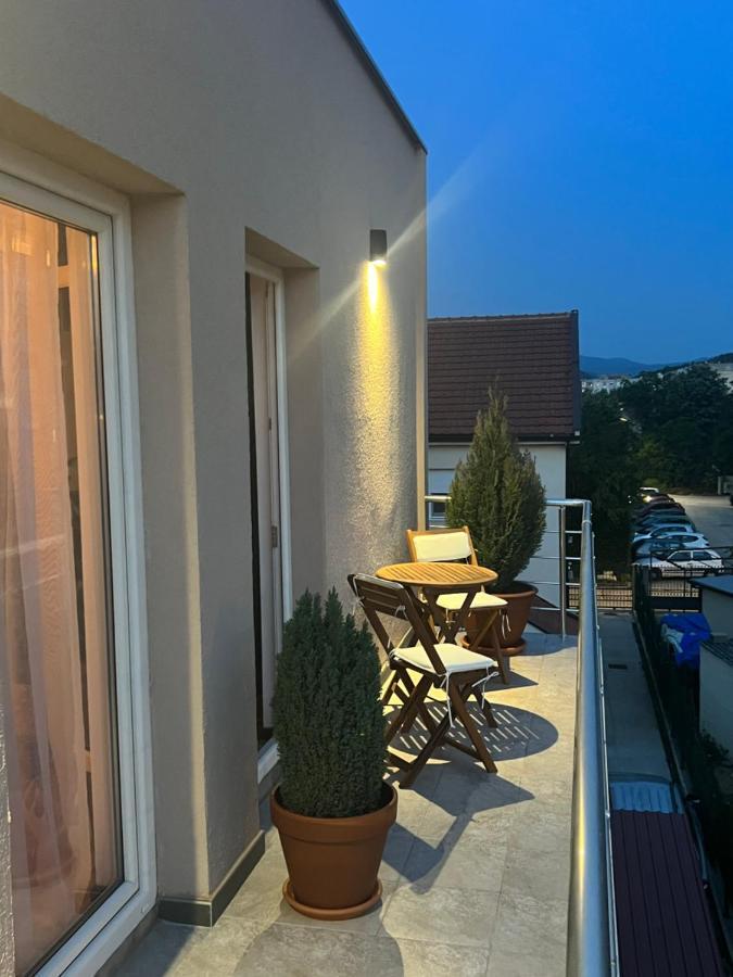 Apartman Scepanovic Niksic ภายนอก รูปภาพ