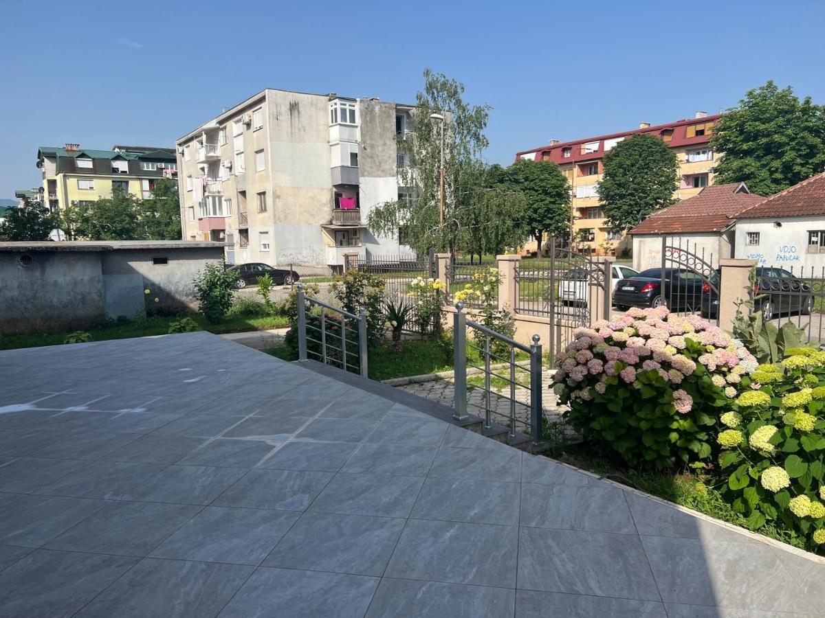 Apartman Scepanovic Niksic ภายนอก รูปภาพ