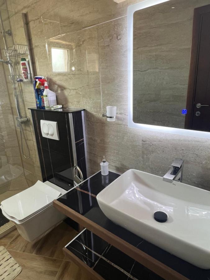 Apartman Scepanovic Niksic ภายนอก รูปภาพ