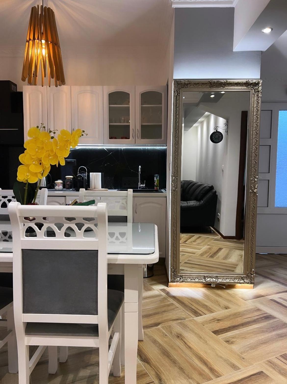 Apartman Scepanovic Niksic ภายนอก รูปภาพ